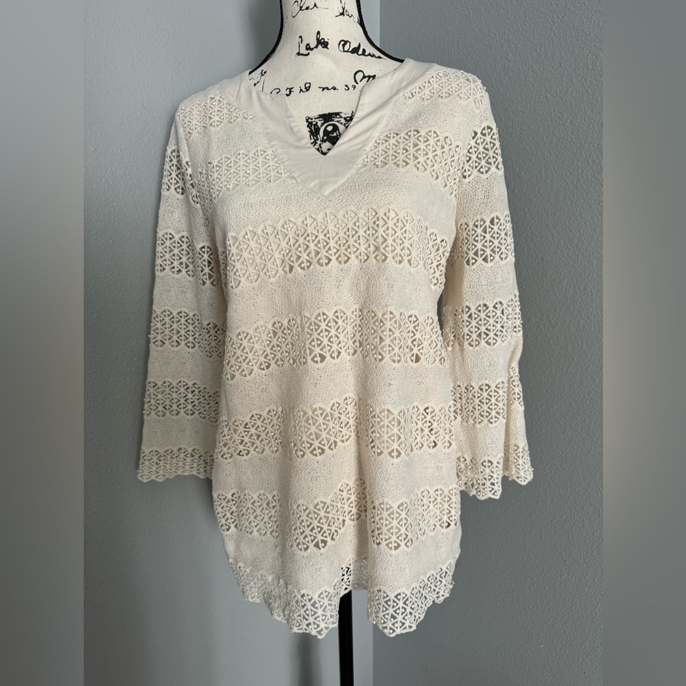 Women’s comfortable tunic top